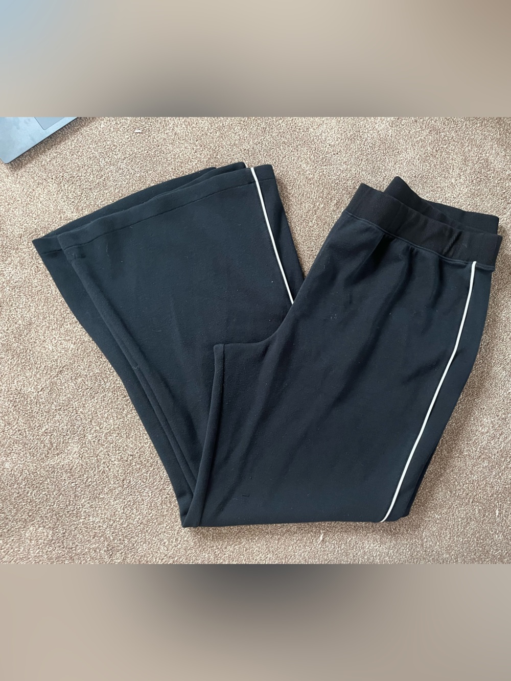 SPANX Air Essentials Wide Leg Pant